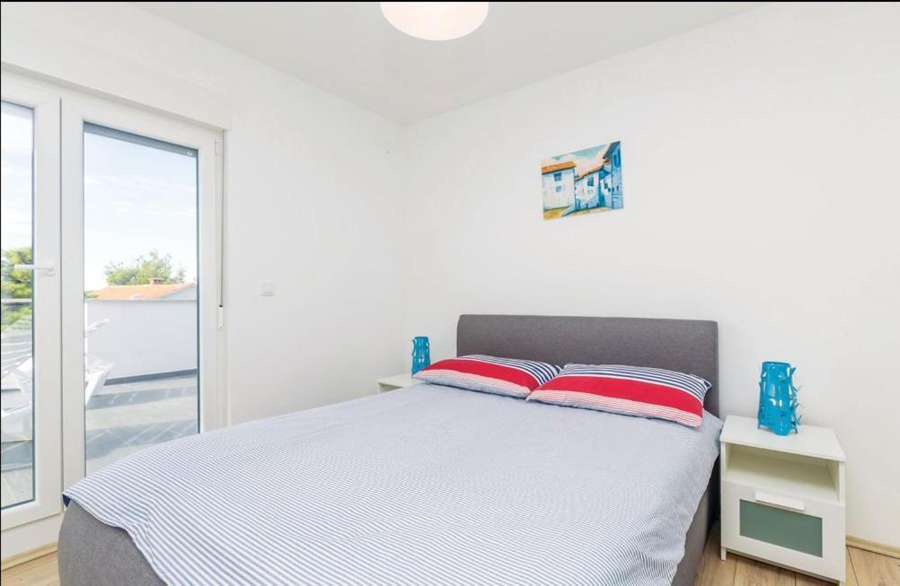 Apartments Stella Krk Town Εξωτερικό φωτογραφία