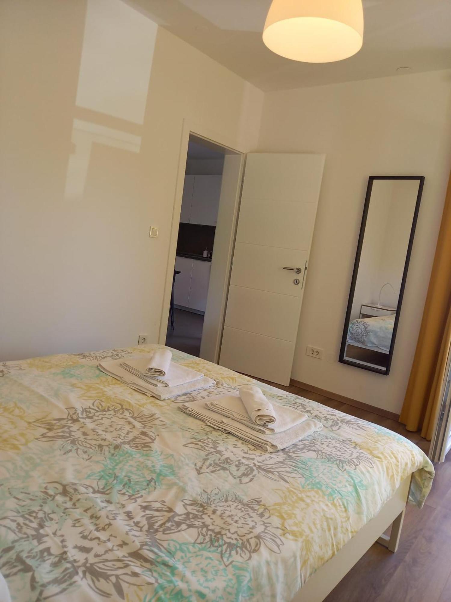 Apartments Stella Krk Town Εξωτερικό φωτογραφία