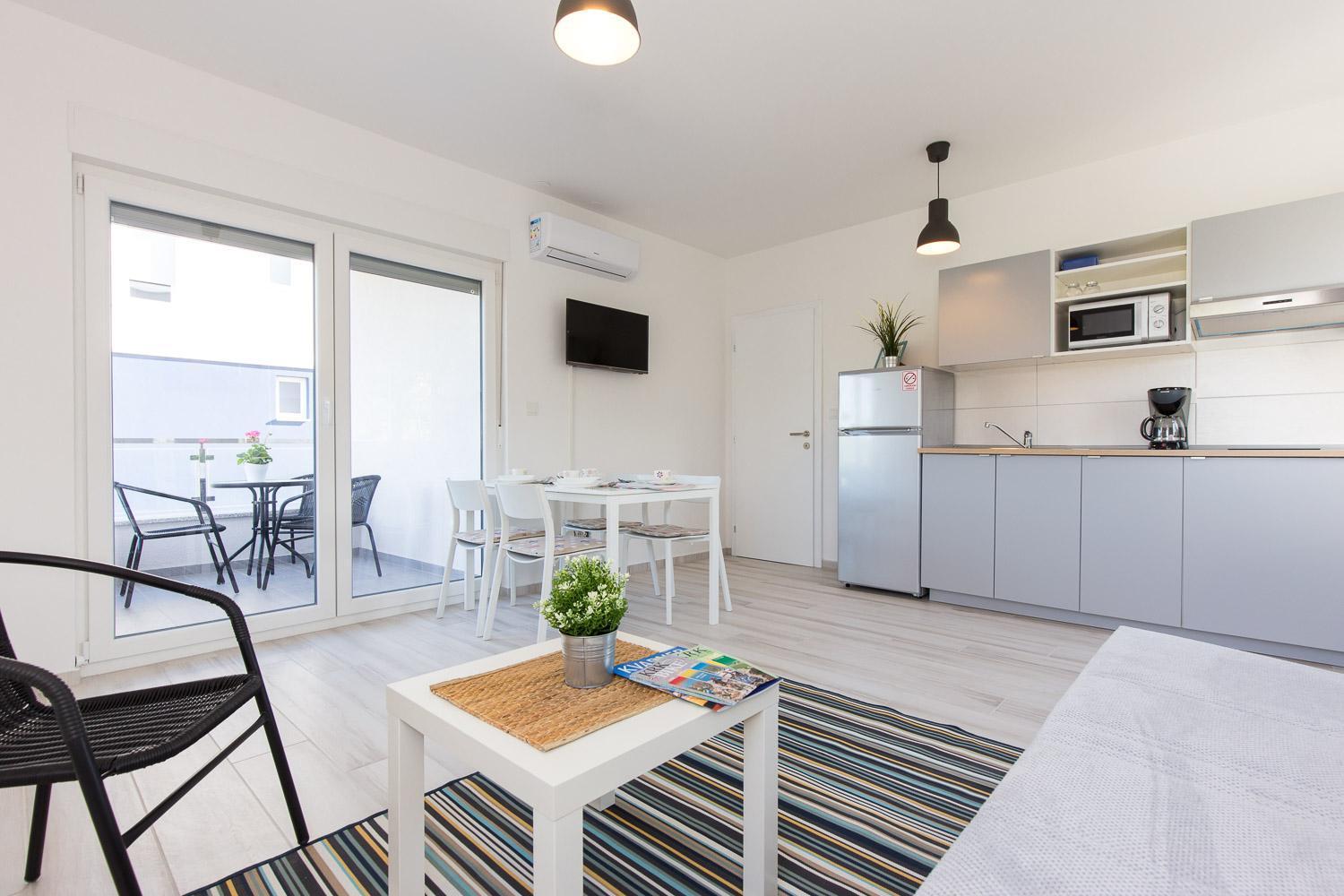 Apartments Stella Krk Town Εξωτερικό φωτογραφία
