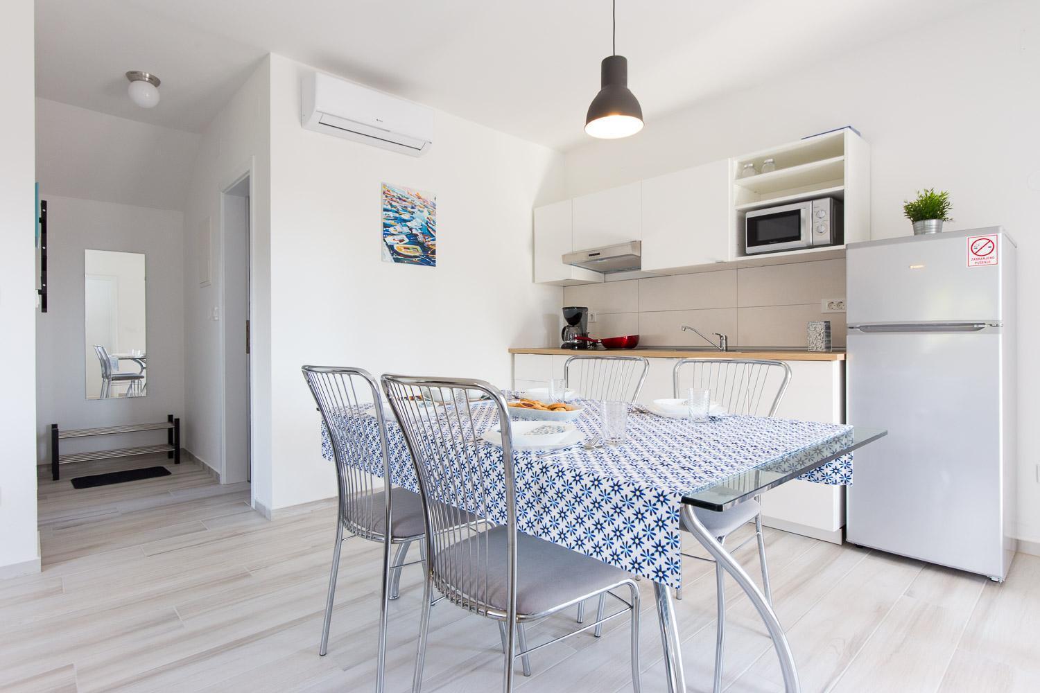 Apartments Stella Krk Town Εξωτερικό φωτογραφία